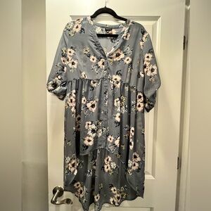 Torrid Lexie Blue Floral Chiffon Hi-Lo
Babydoll Tunic